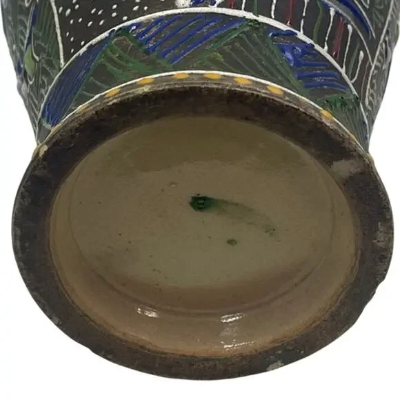 Vintage Ceramic Asian Couple Painted Mosaic Double Handle Crack Repair Vase - Picture 4 of 4